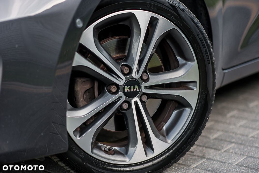 Kia Ceed 1.6 CRDi 136 ISG Platinum Edition - 11