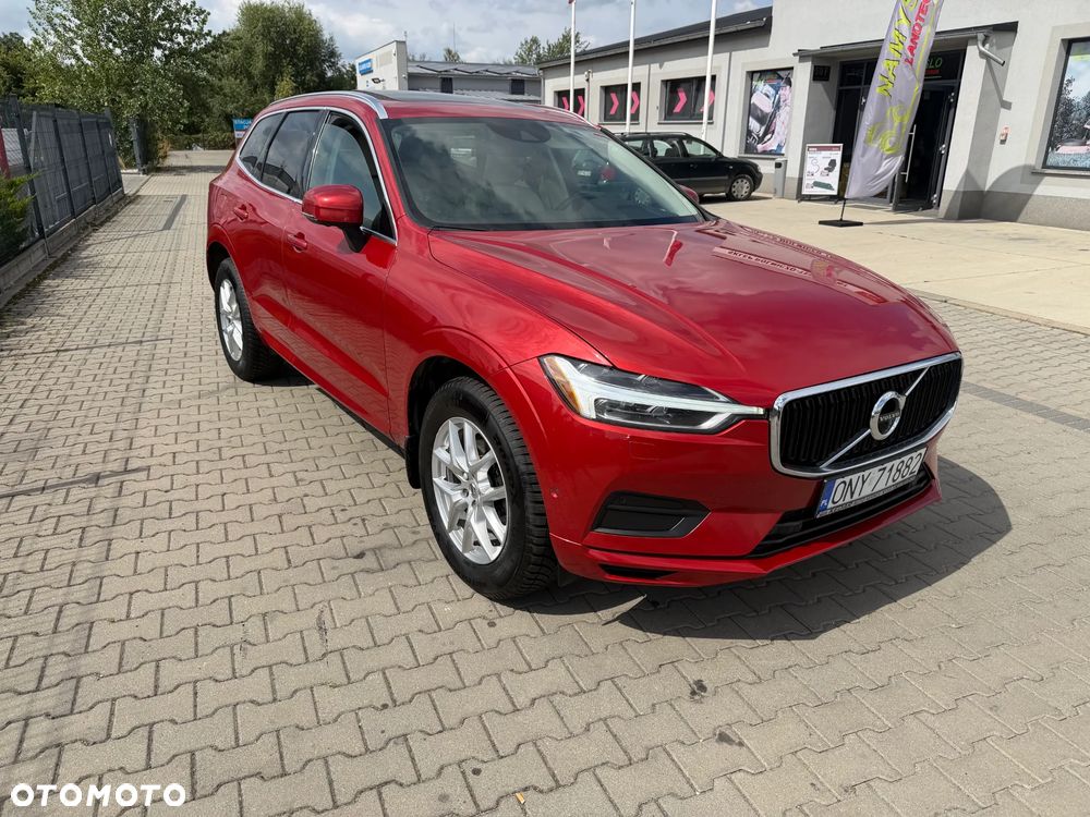Volvo XC 60 T5 AWD Momentum - 4