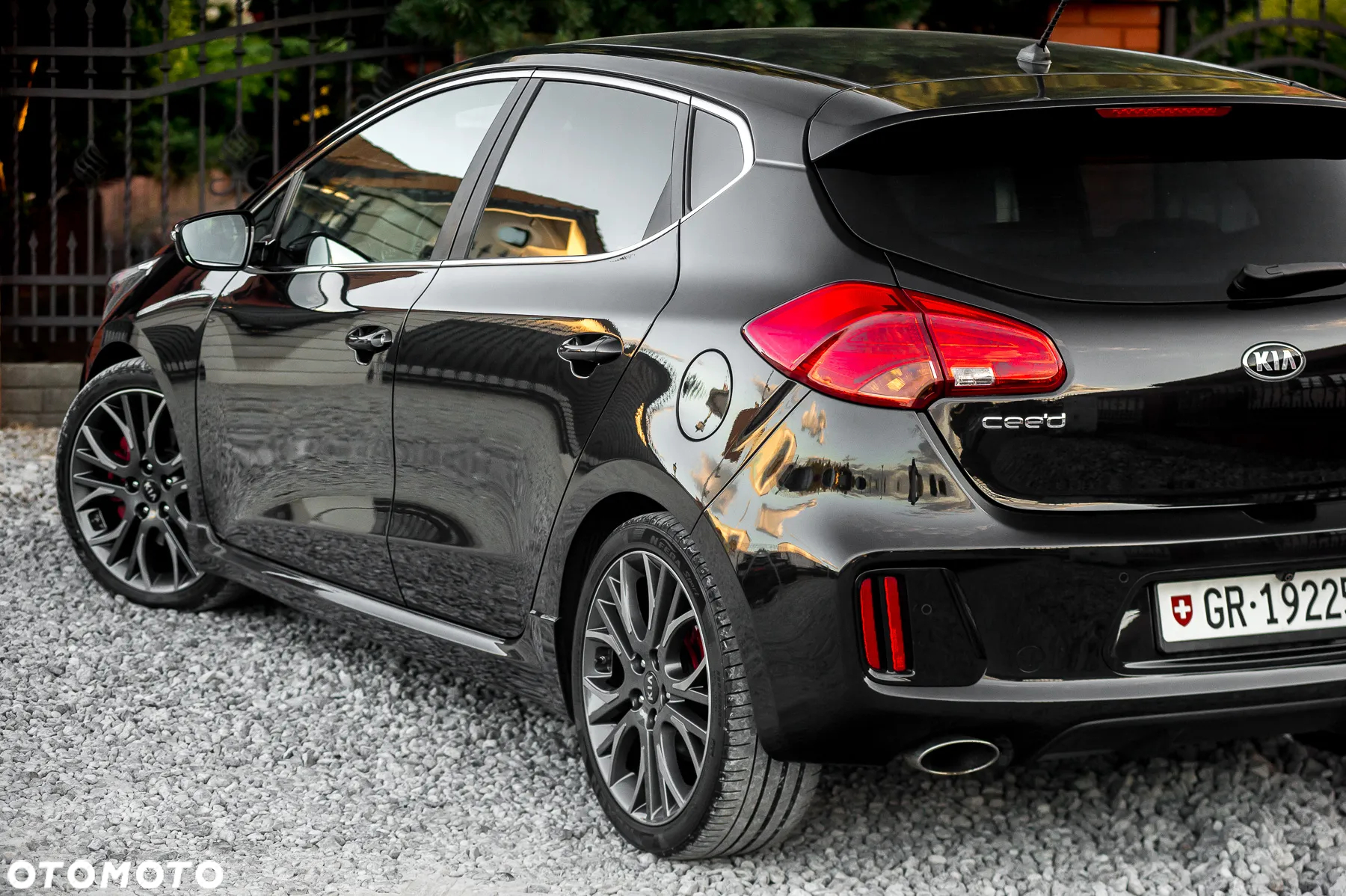 Kia Ceed 1.6 T-GDI GT - 8