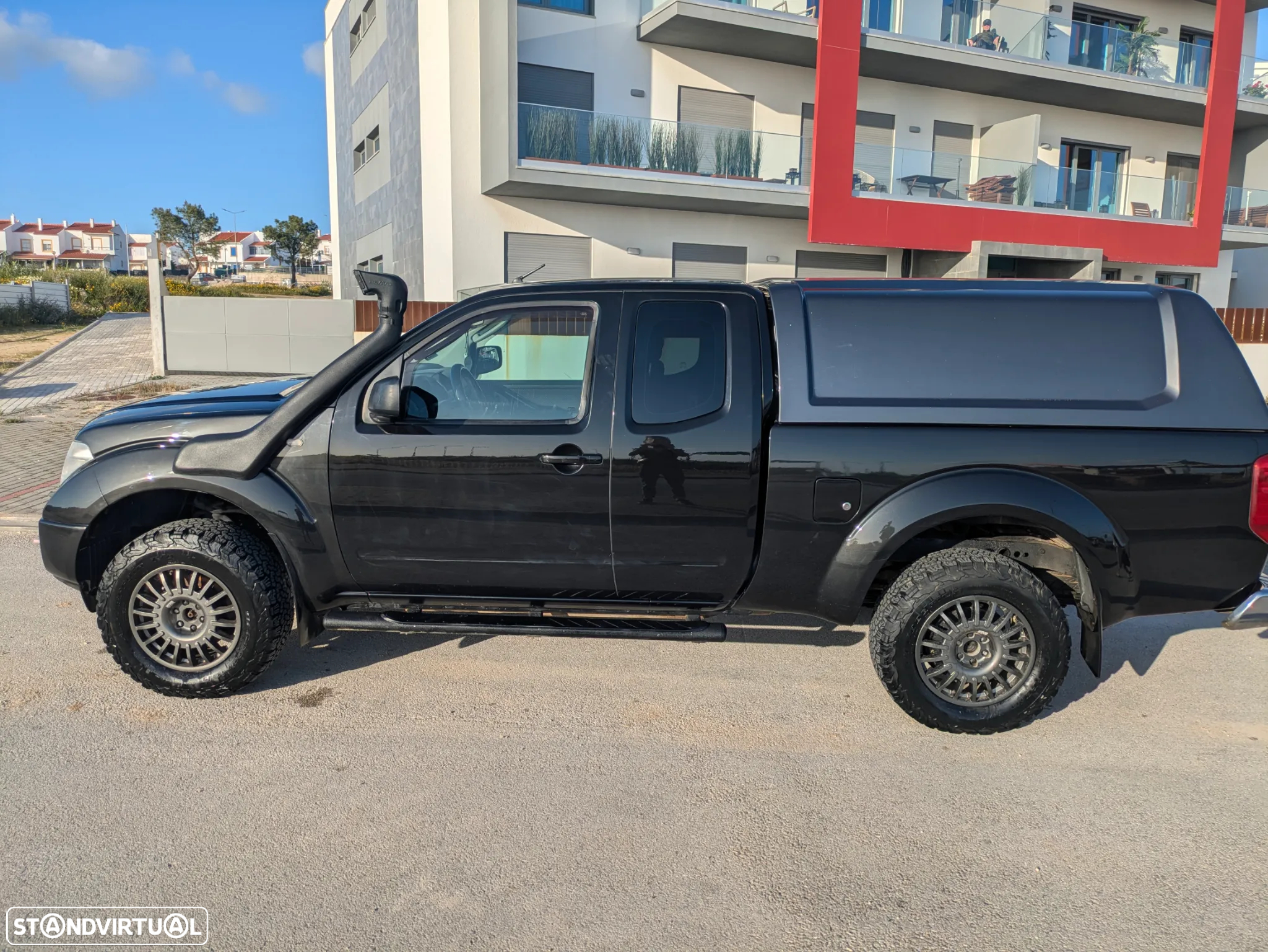 Nissan Navara 2.5 dCi KC SE+BDT - 14