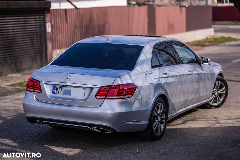 Mercedes-Benz E 220 BlueTEC BlueEFFICIENCY 7G-TRONIC Edition Avantgarde - 8