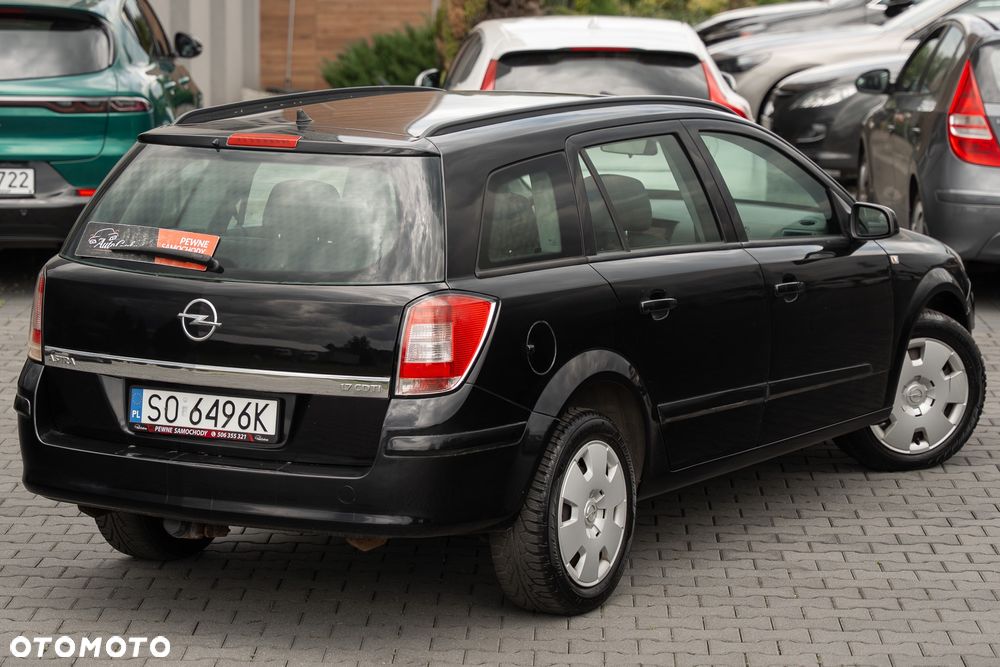 Opel Astra 1.7 CDTI Essentia - 12