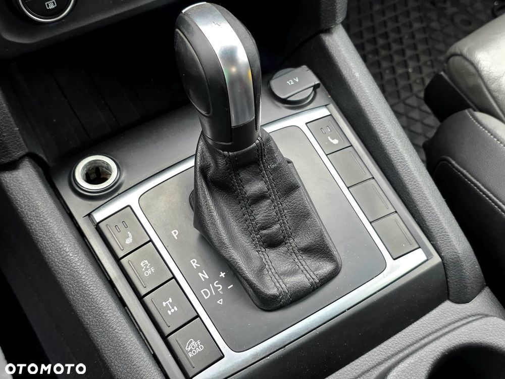 Volkswagen Amarok 3.0 TDI Autm Highline - 33