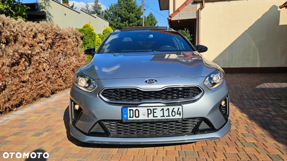 Kia Ceed SW 1.5 T-GDI DCT7 OPF GT Line - 12
