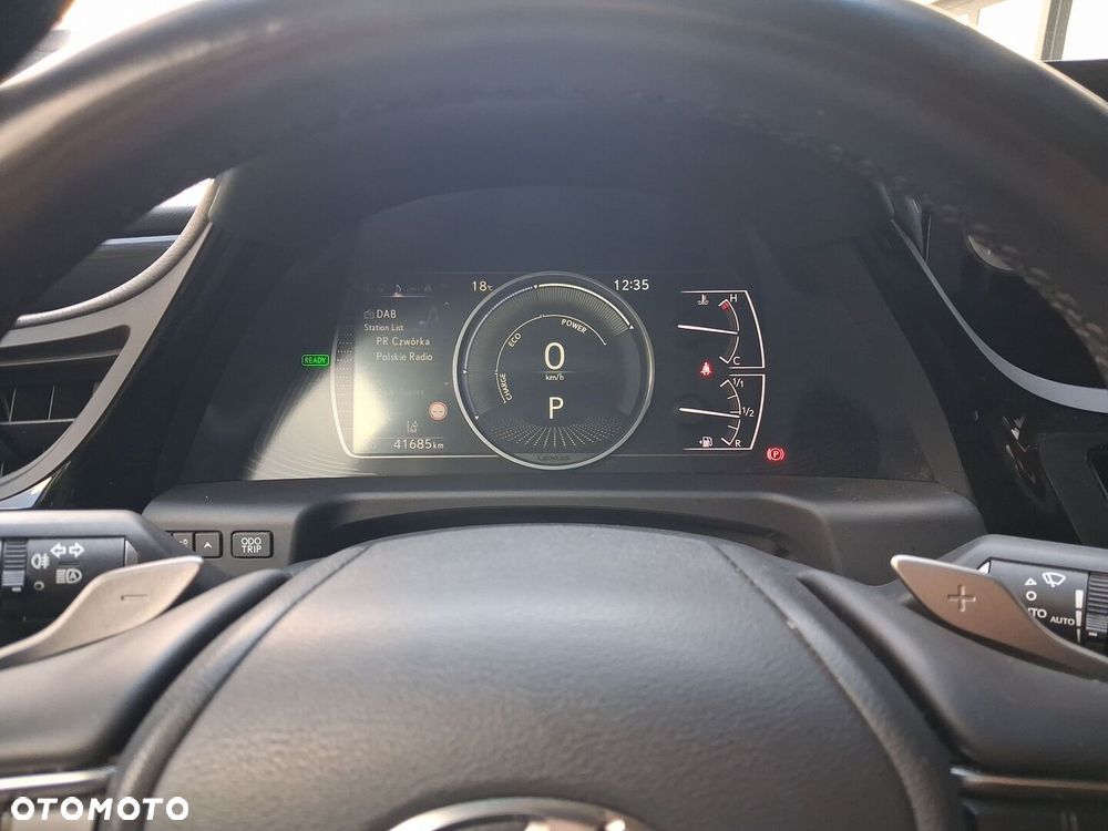Lexus ES 300h Business Edition - 19
