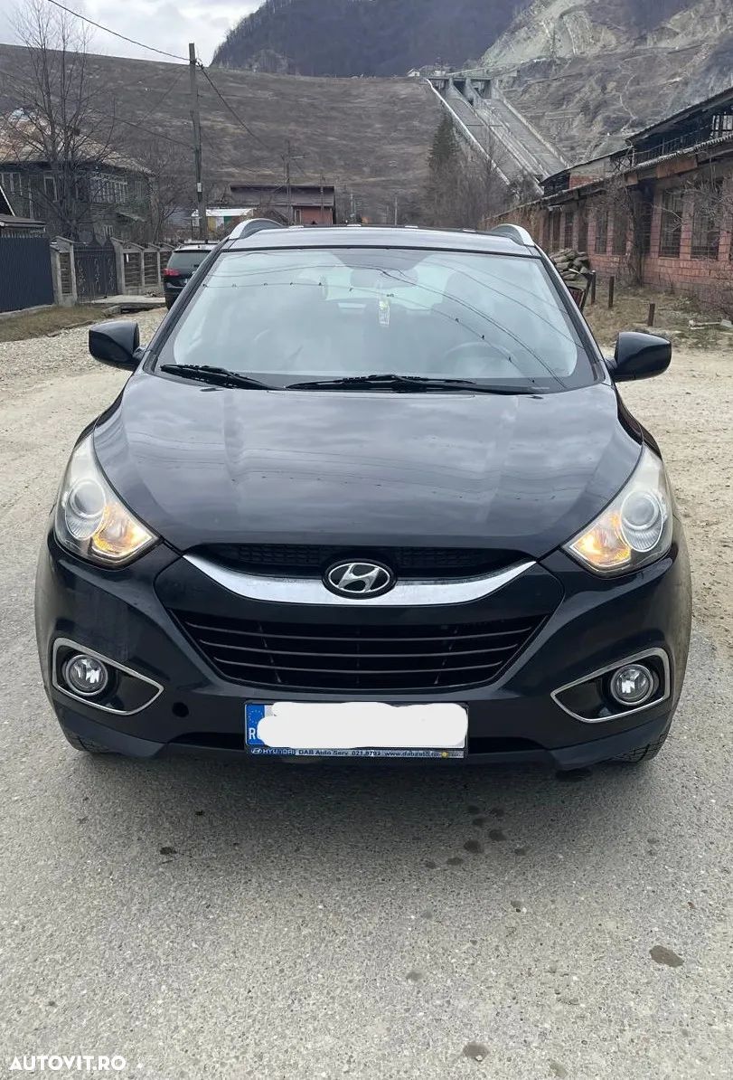 Hyundai ix35 2.0 CRDI High 4WD GL Style - 1