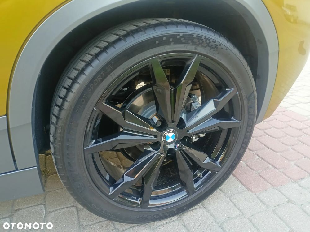 BMW X2 xDrive20i Advantage Plus - 17