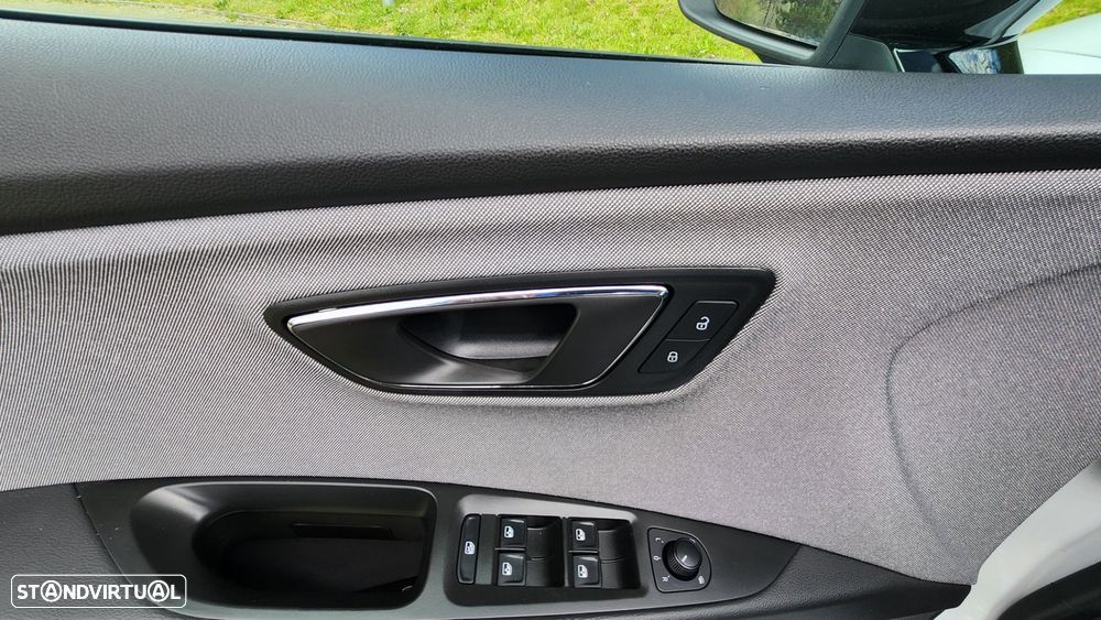 SEAT Leon ST 1.6 TDI Style S/S - 34