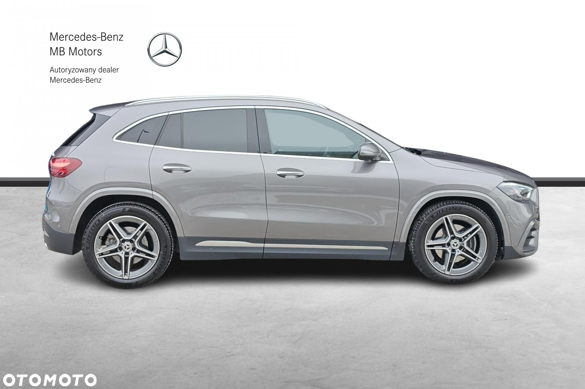 Mercedes-Benz GLA - 6