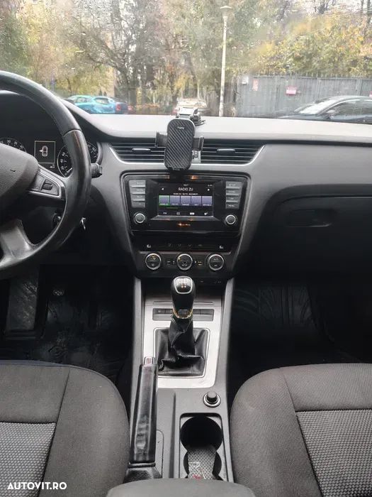 Skoda Octavia 1.6 TDI Classic - 8