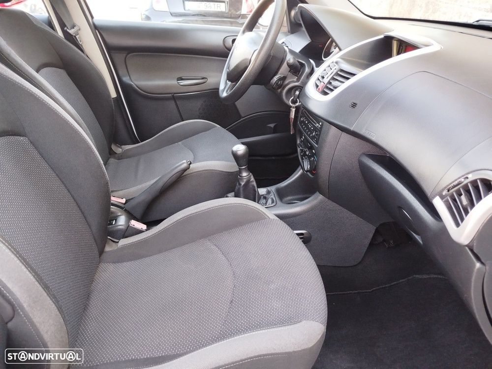 Peugeot 206+ 1.1 Urban - 17