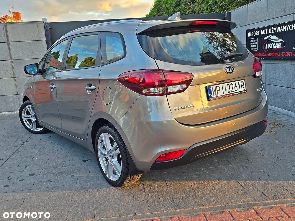 Kia Carens 1.6 GDI L 7os EU6 - 8