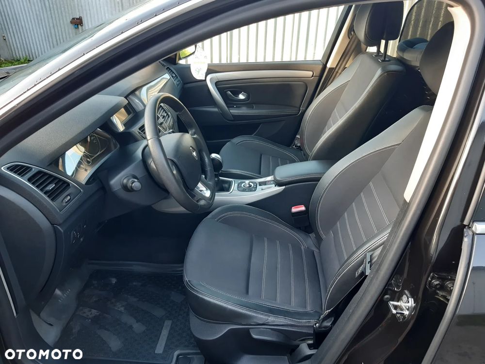 Renault Laguna 2.0 dCi Tech Run - 4
