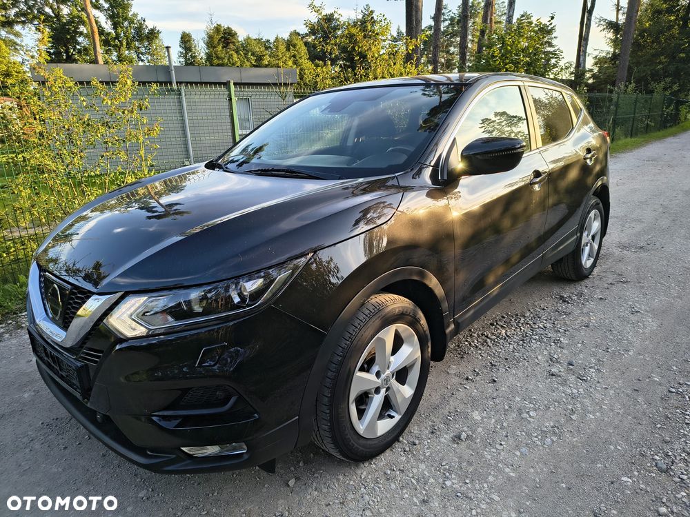 Nissan Qashqai 1.2 DIG-T N-Connecta EU6 - 2