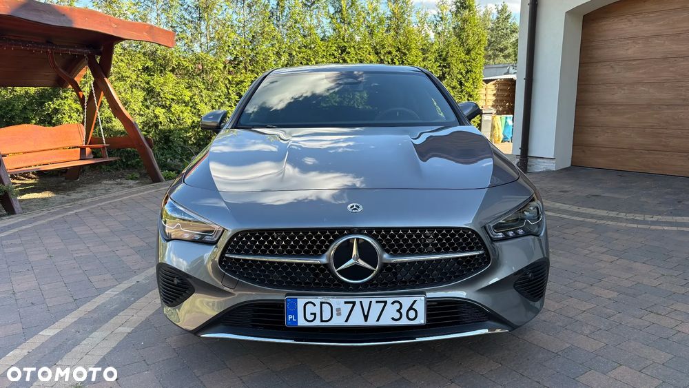 Mercedes-Benz CLA 200 d Progressive 8G-DCT - 12