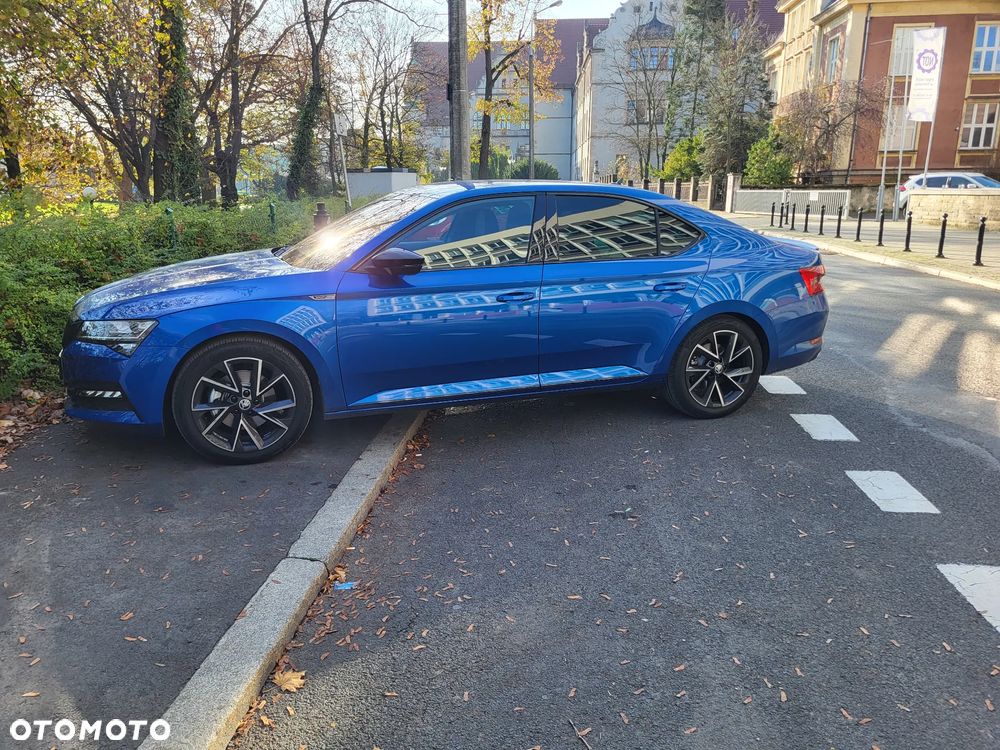 Skoda Superb 2.0 TSI Sportline DSG - 8