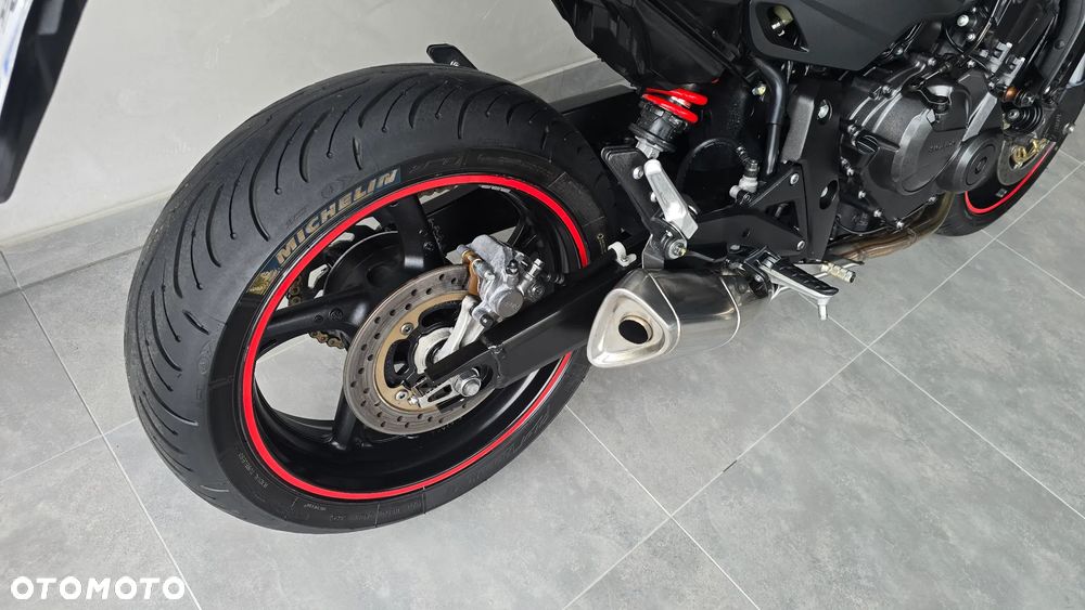 Honda Hornet - 28