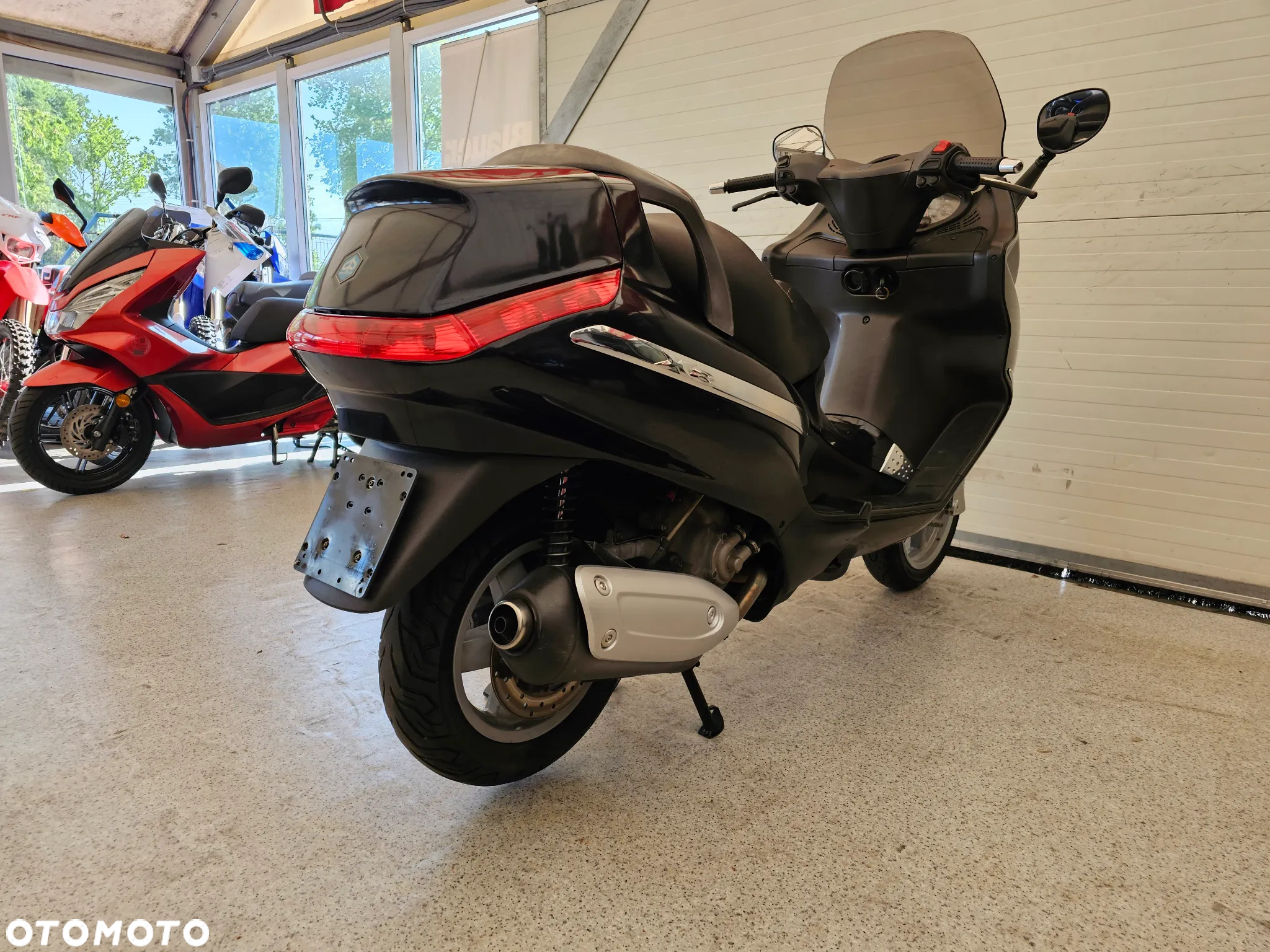 Piaggio X9 - 19