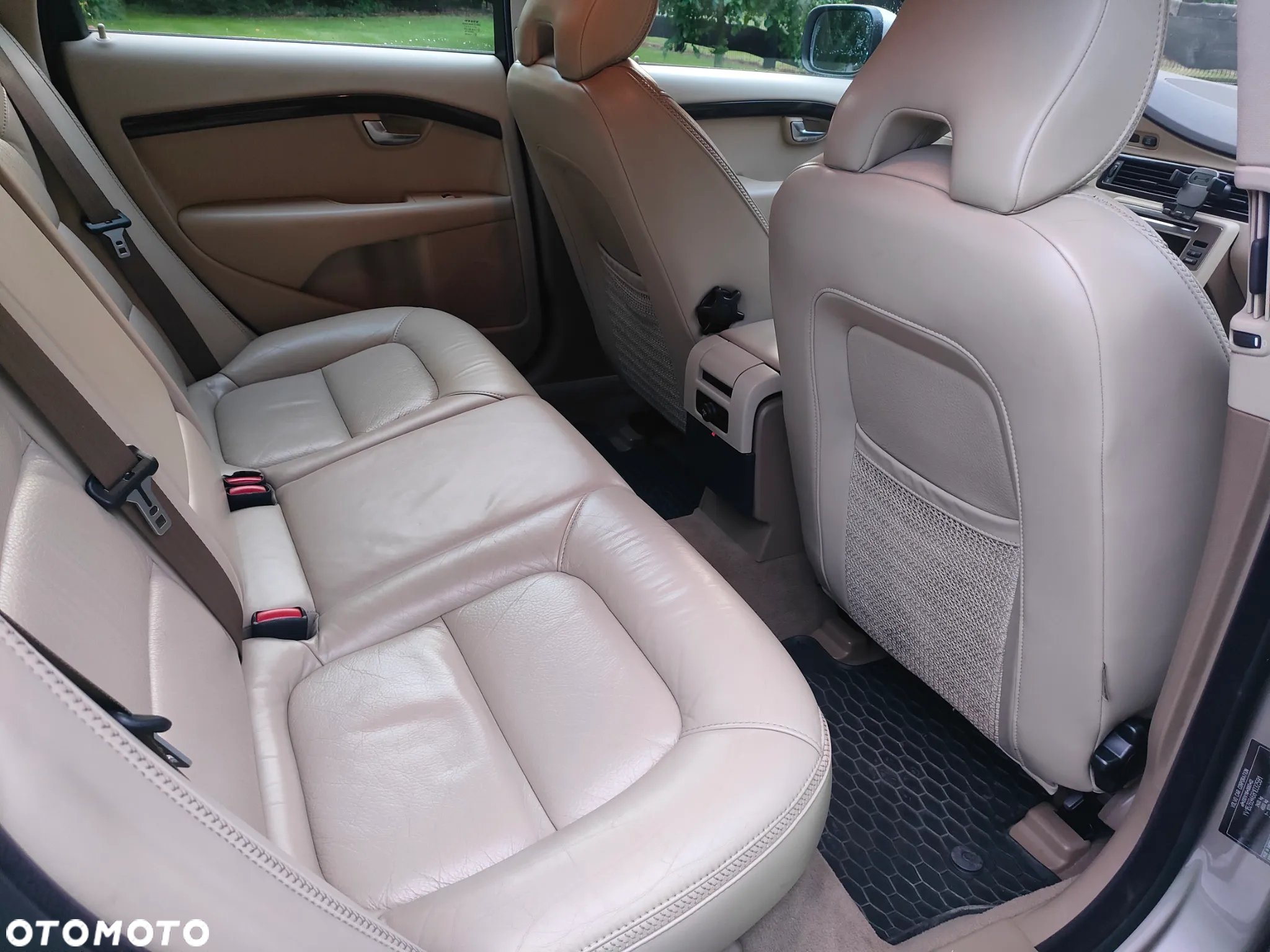 Volvo XC 70 - 11