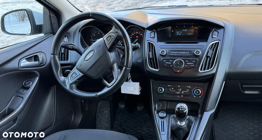 Ford Focus SW 1.5 TDCi Trend - 15