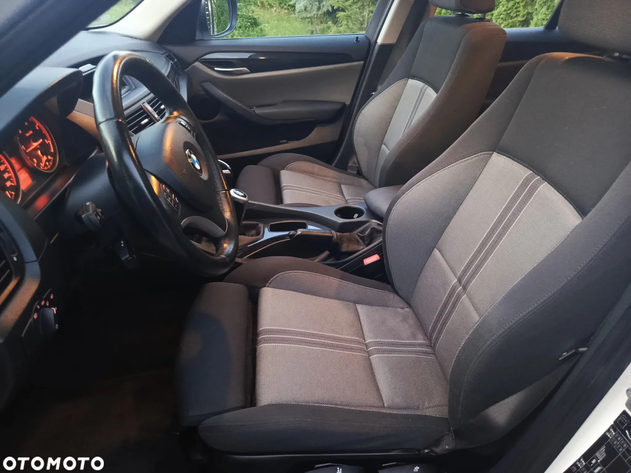 BMW X1 sDrive20d - 14