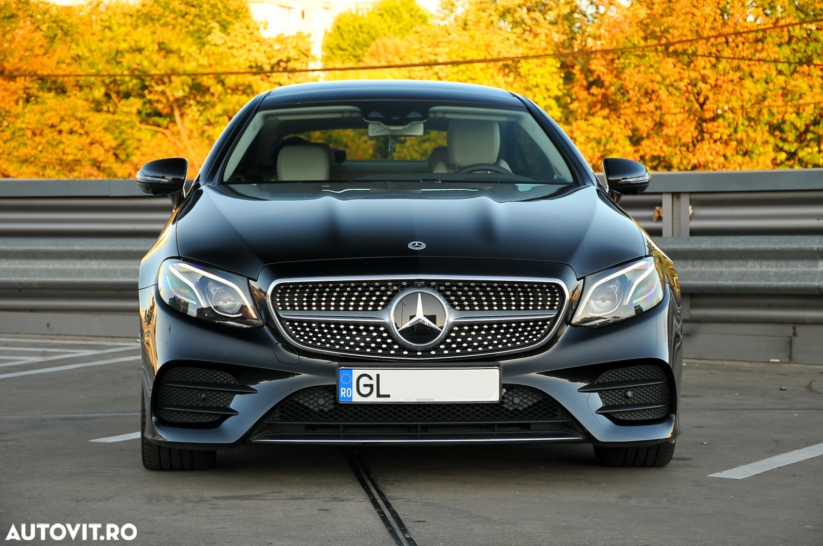 Mercedes-Benz E 350 d 4Matic Coupe 9G-TRONIC AMG Line - 2