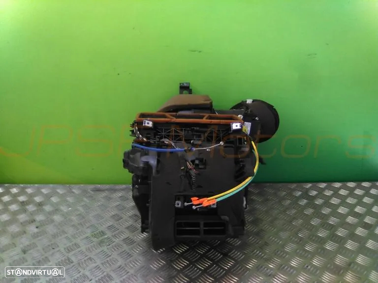 Peugeot 207 1.4HDi 2009 Para Peças - 34