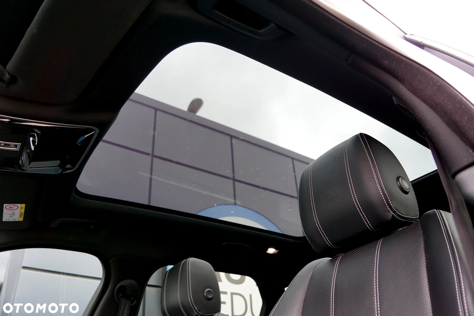 Land Rover Range Rover Velar 3.0 SD6 R-Dynamic S - 14