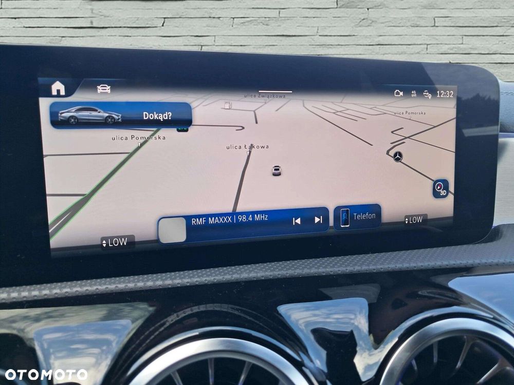 Mercedes-Benz CLA - 14