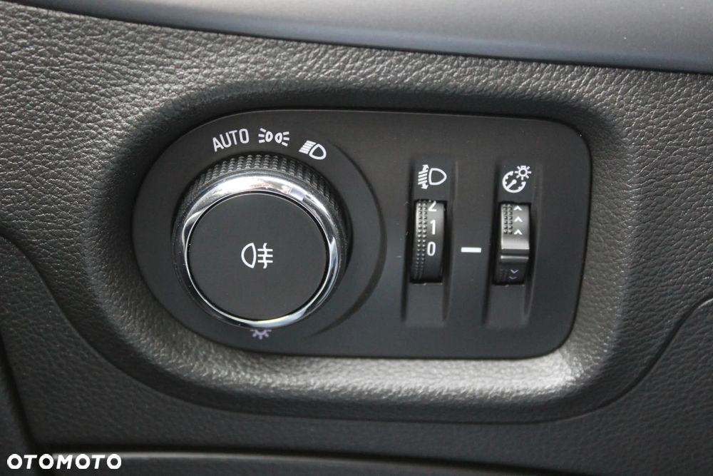 Opel Astra 1.4 Turbo Edition - 18