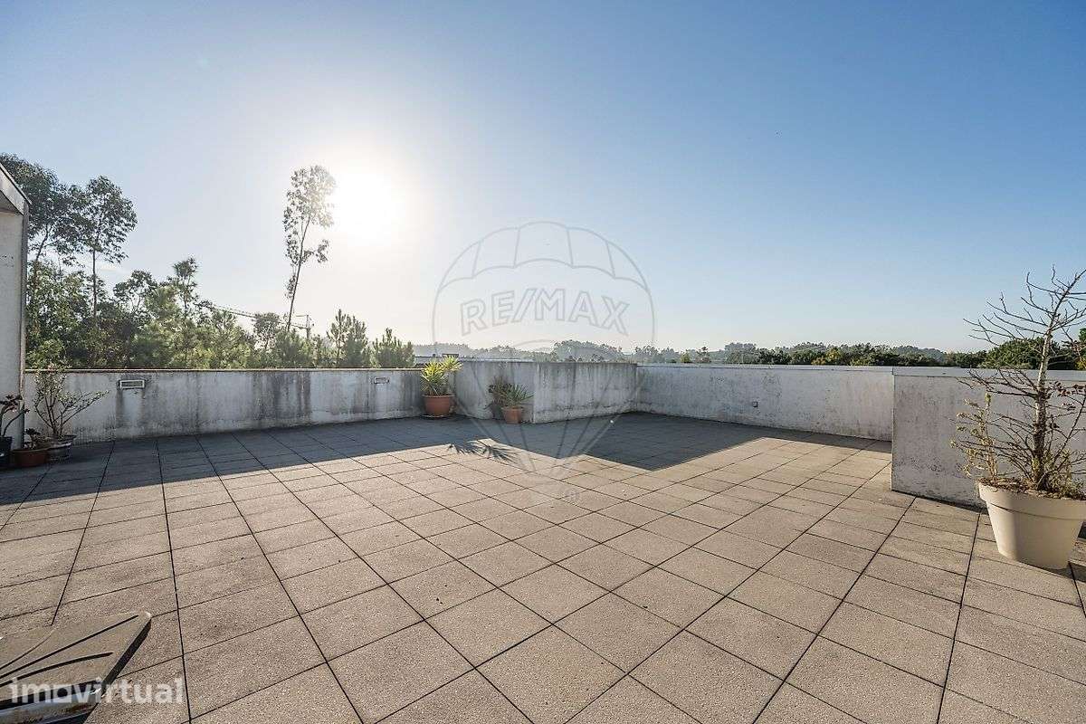 Apartamento T3 c/ terraço em Seide, V. N. de Famalicão! - Grande imagem: 3/33