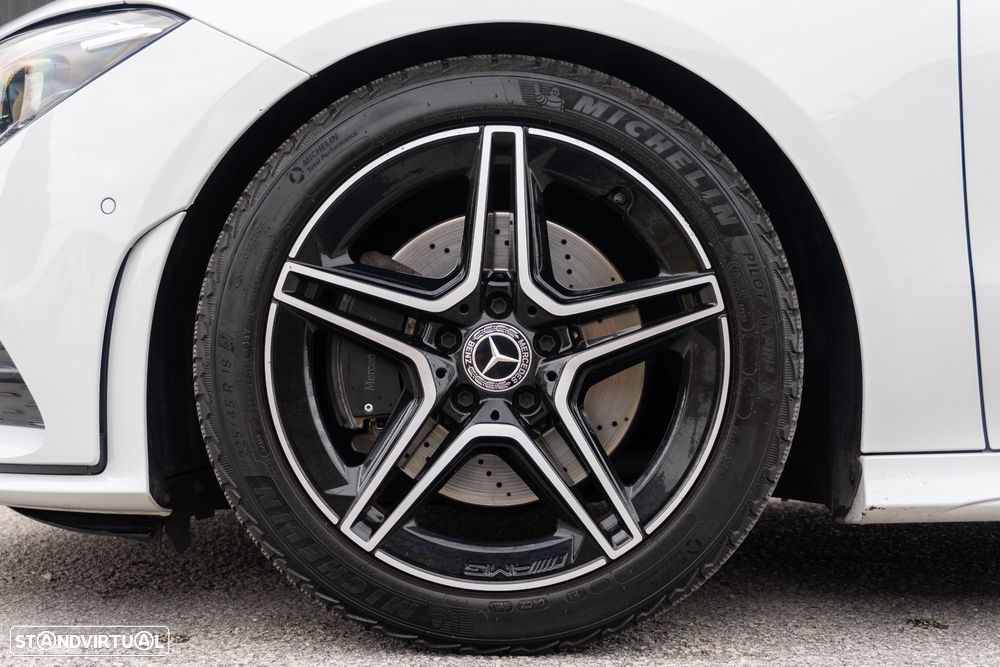 Mercedes-Benz CLA 200 7G-DCT AMG Line Advanced Plus - 4