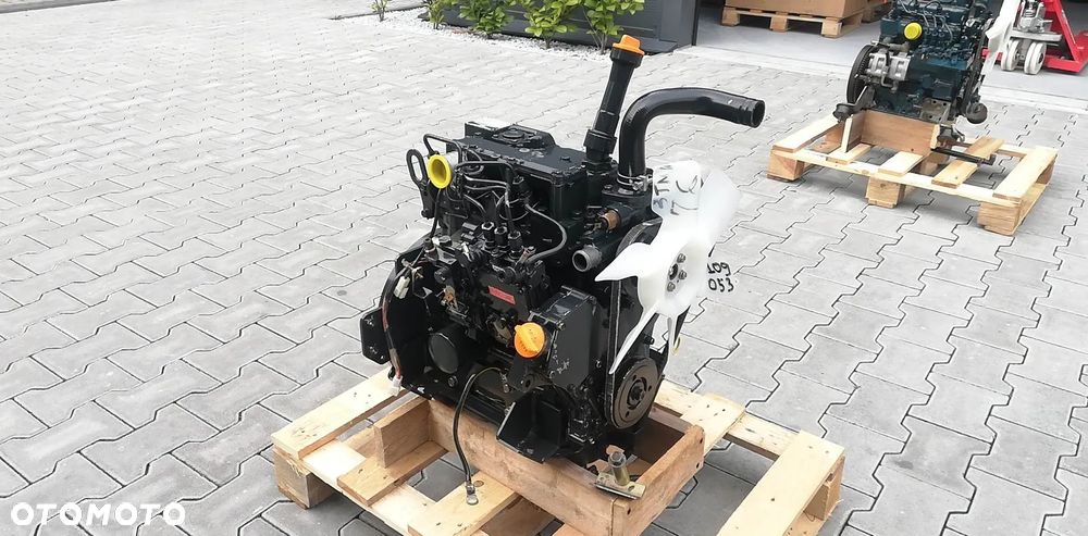 YANMAR 3TNV76-U1C 16,2 kW 9674 zł netto - 1