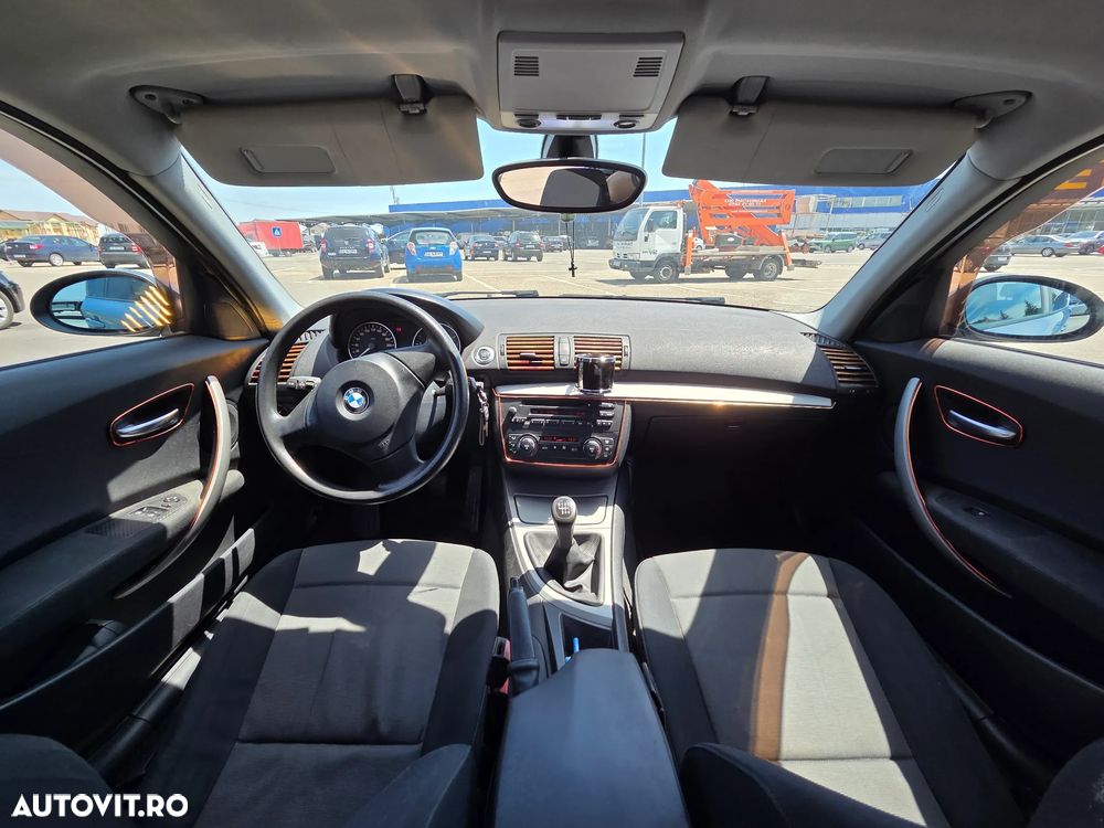 BMW Seria 1 118d - 9