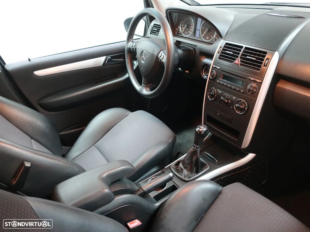 Mercedes-Benz A 180 CDI Avantgarde - 19