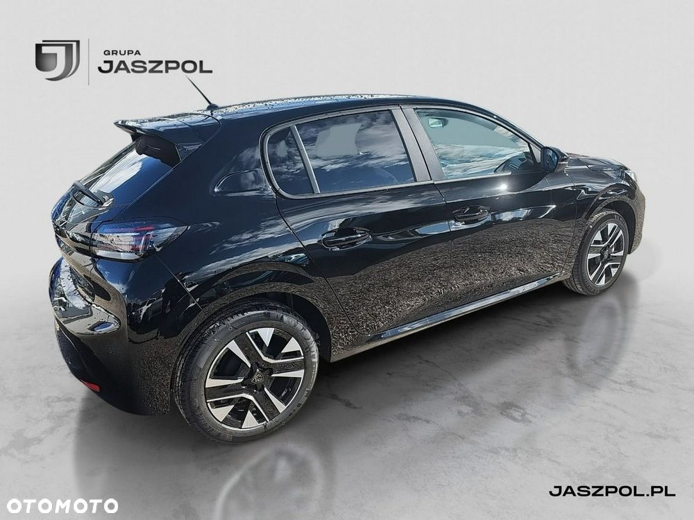Peugeot 208 - 5