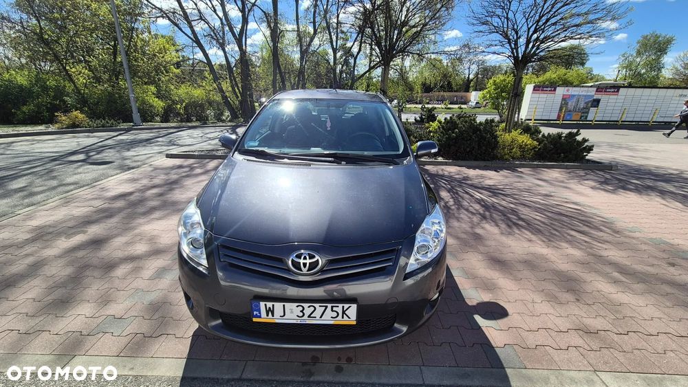 Toyota Auris 1.6 Edition - 2