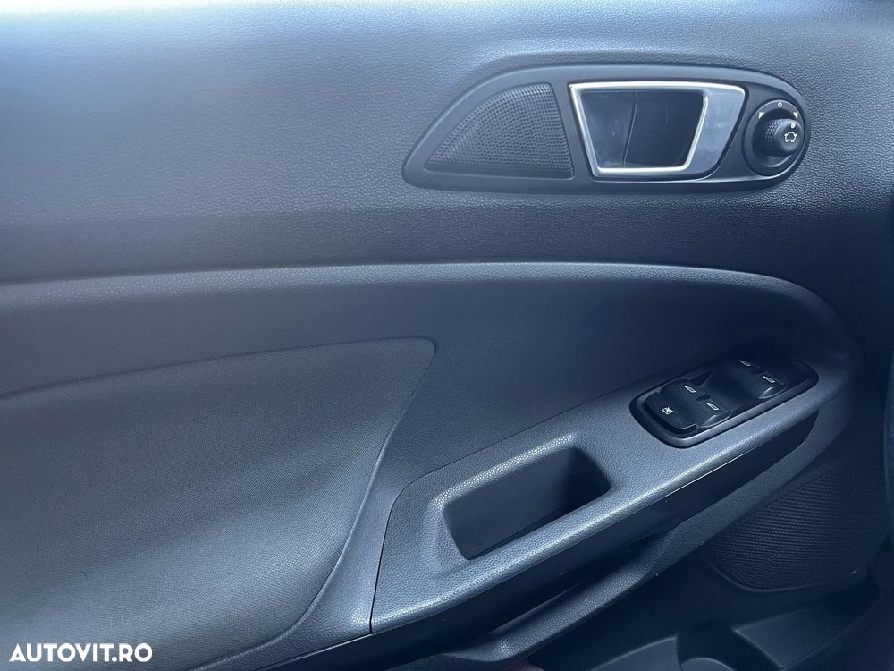 Ford EcoSport 1.5 TDCi - 15