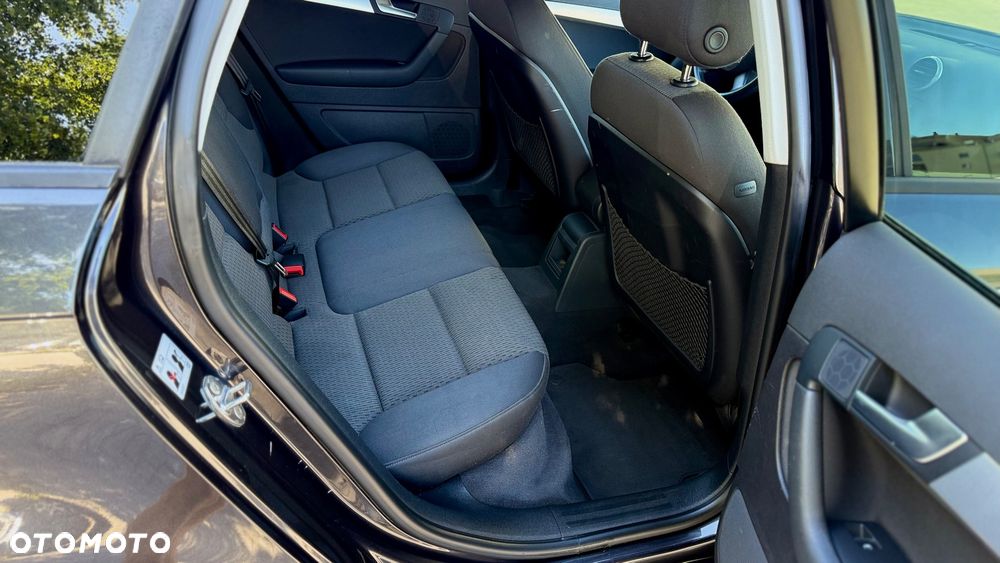 Audi A3 Sportback 2.0 TDI Attraction S tronic - 16