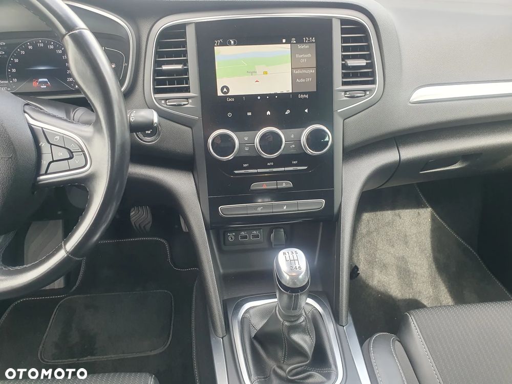 Renault Megane 1.5 Blue dCi Intens - 11
