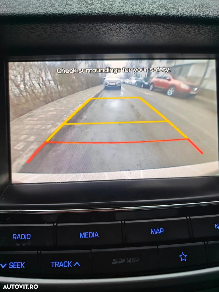 Hyundai Tucson 2.0 CRDI 4WD Automatik Premium - 14