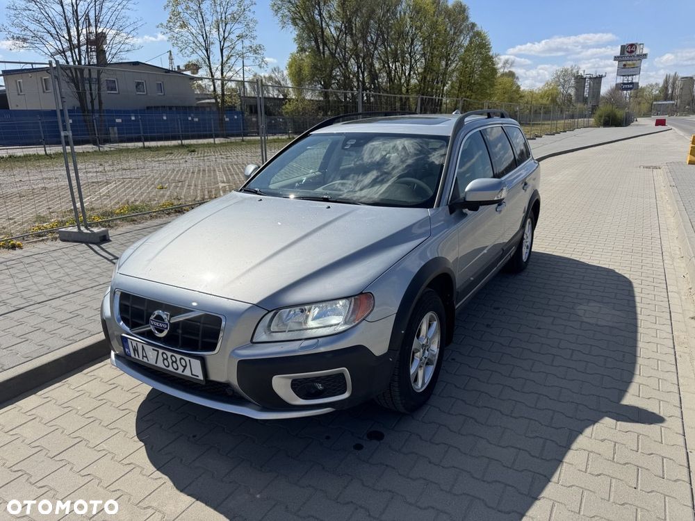 Volvo XC 70 3.2 AWD Summum - 2