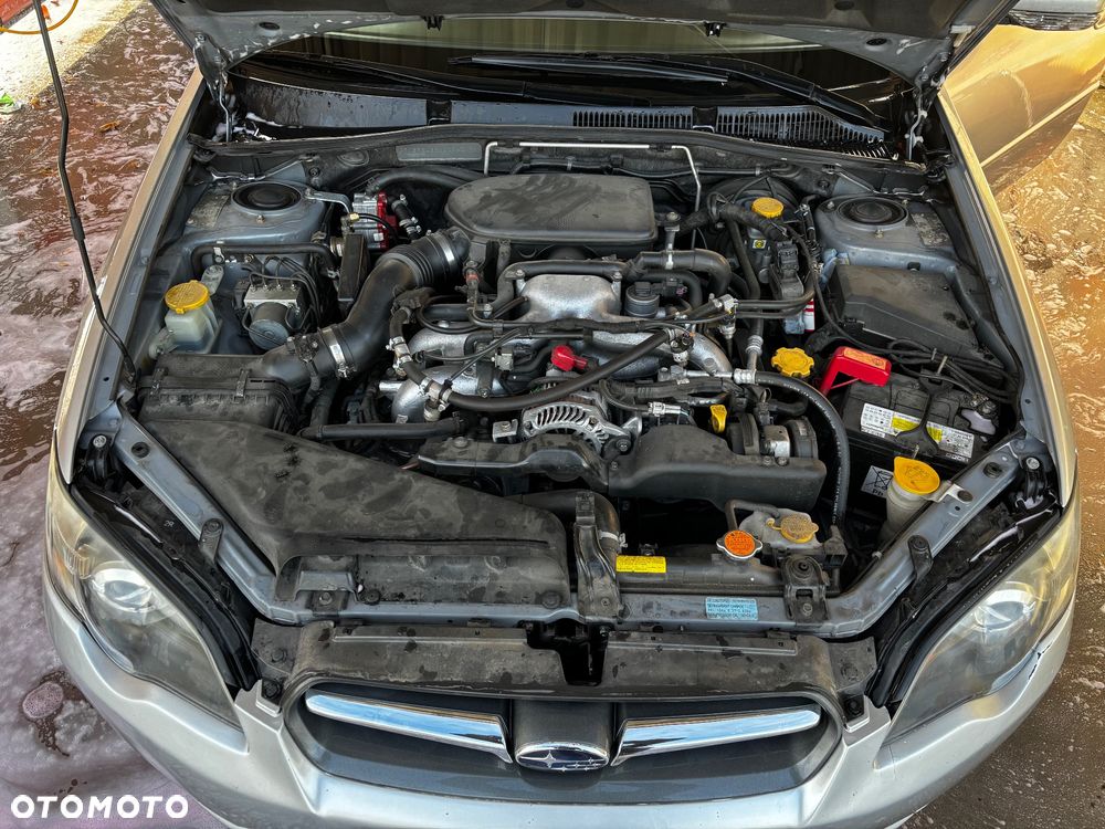 Subaru Legacy - 20