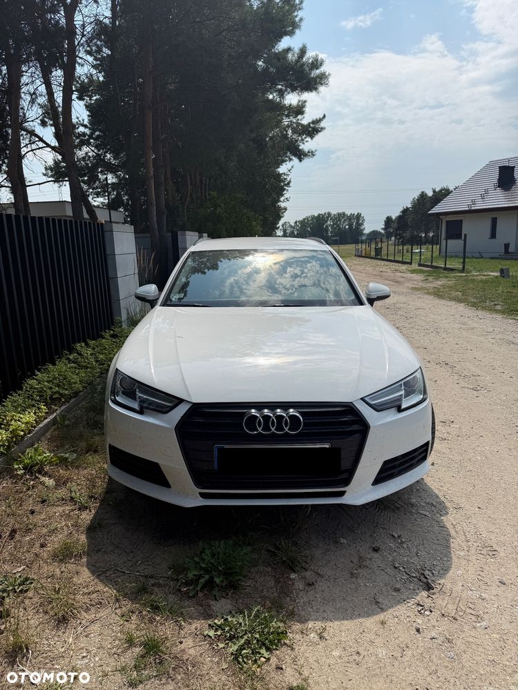 Audi A4 Avant 2.0 TDI S tronic - 9