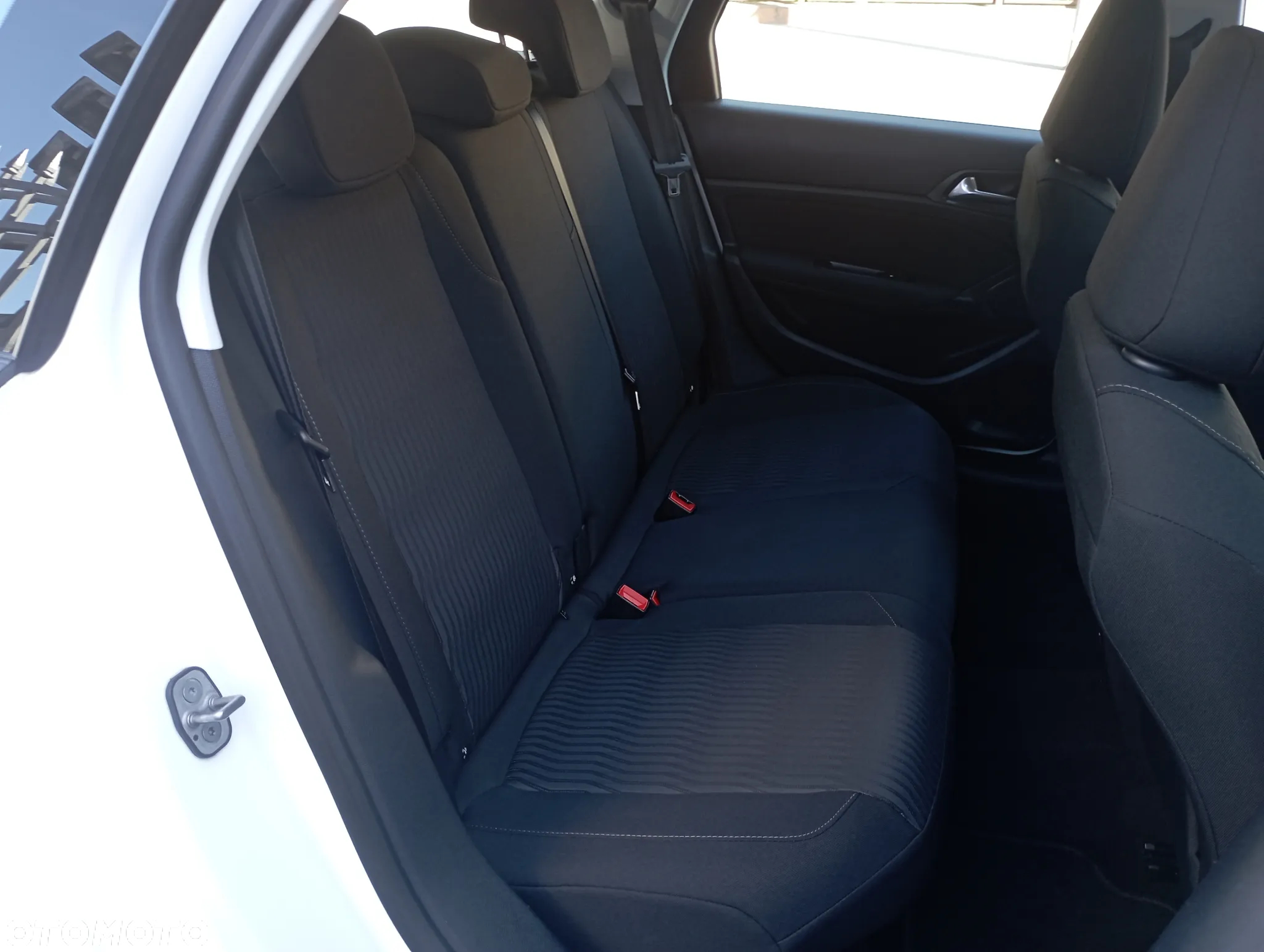 Peugeot 308 SW 1.6 BlueHDi Active S&S - 10