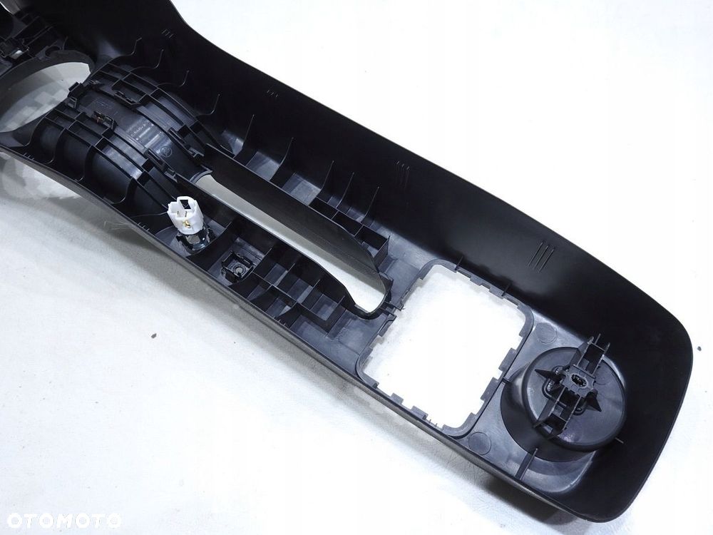 TUNEL ŚRODKOWY SKODA FABIA II - 9