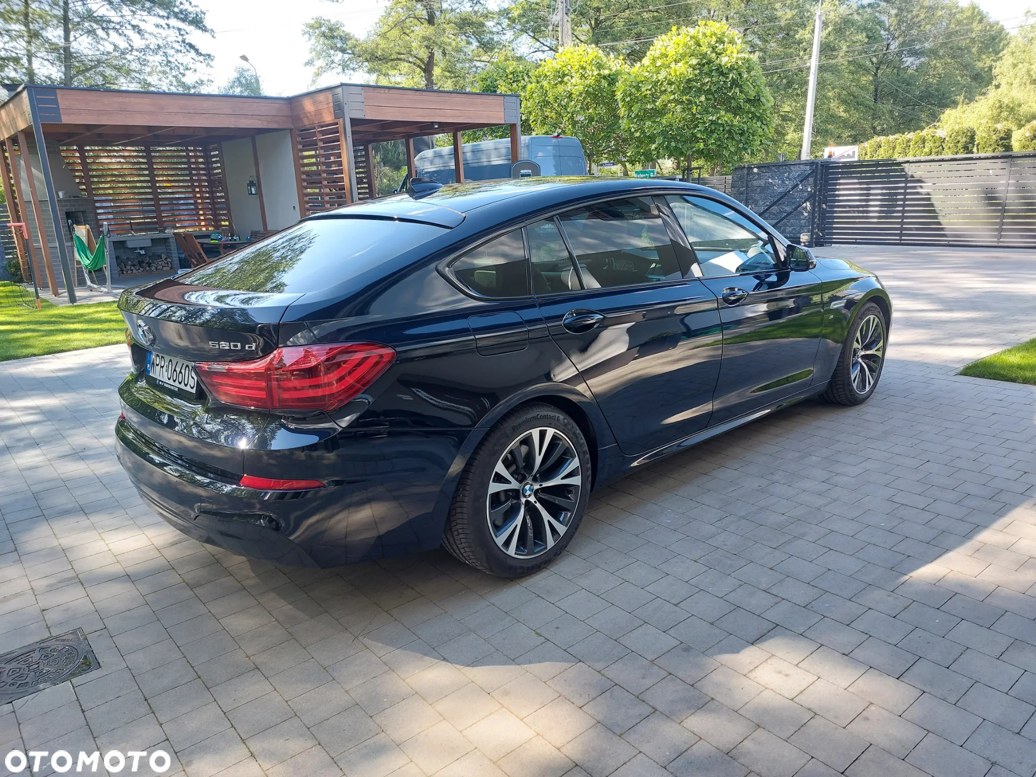 BMW 5GT - 2