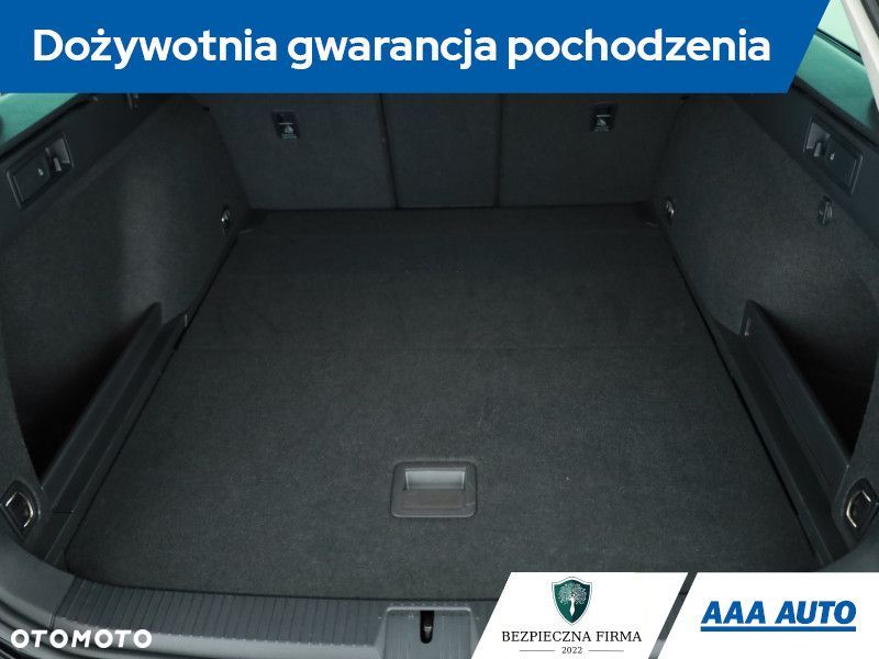 Volkswagen Passat Variant - 12