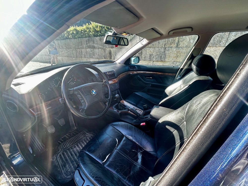 BMW 528 i - 4