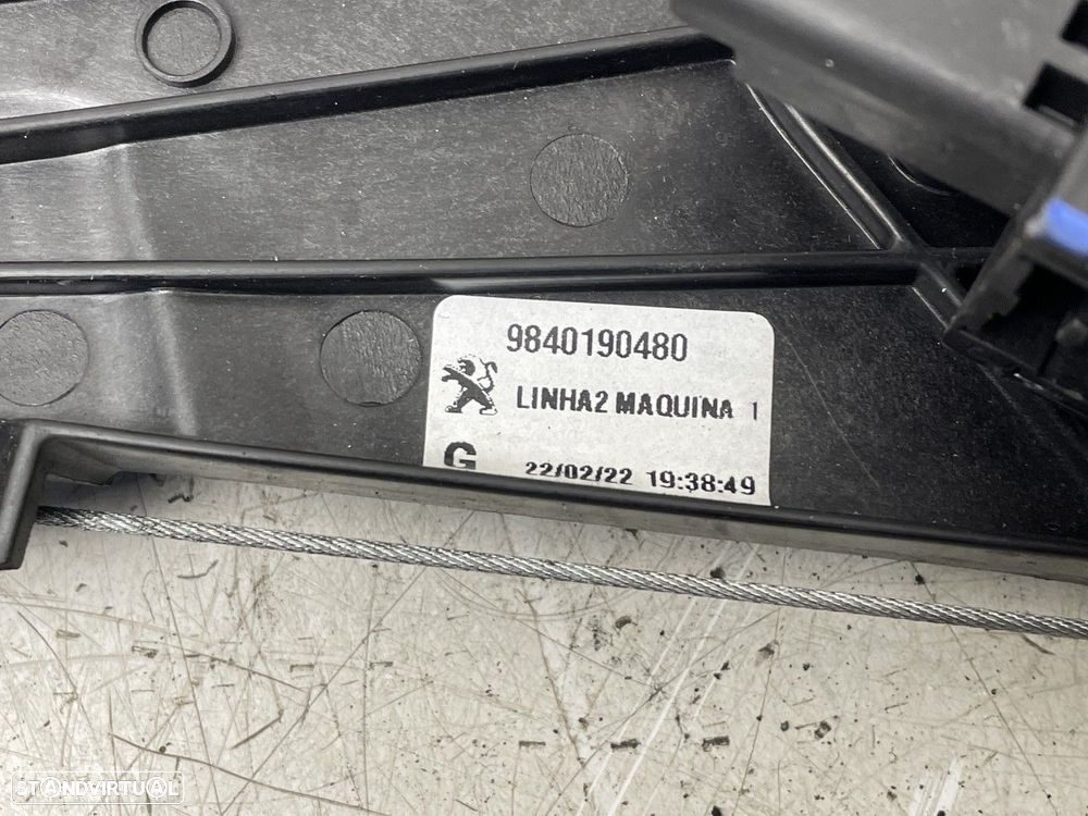 Motor elevador Esq Trás PEUGEOT 3008 SUV (M) REF. 9840190480 - 4